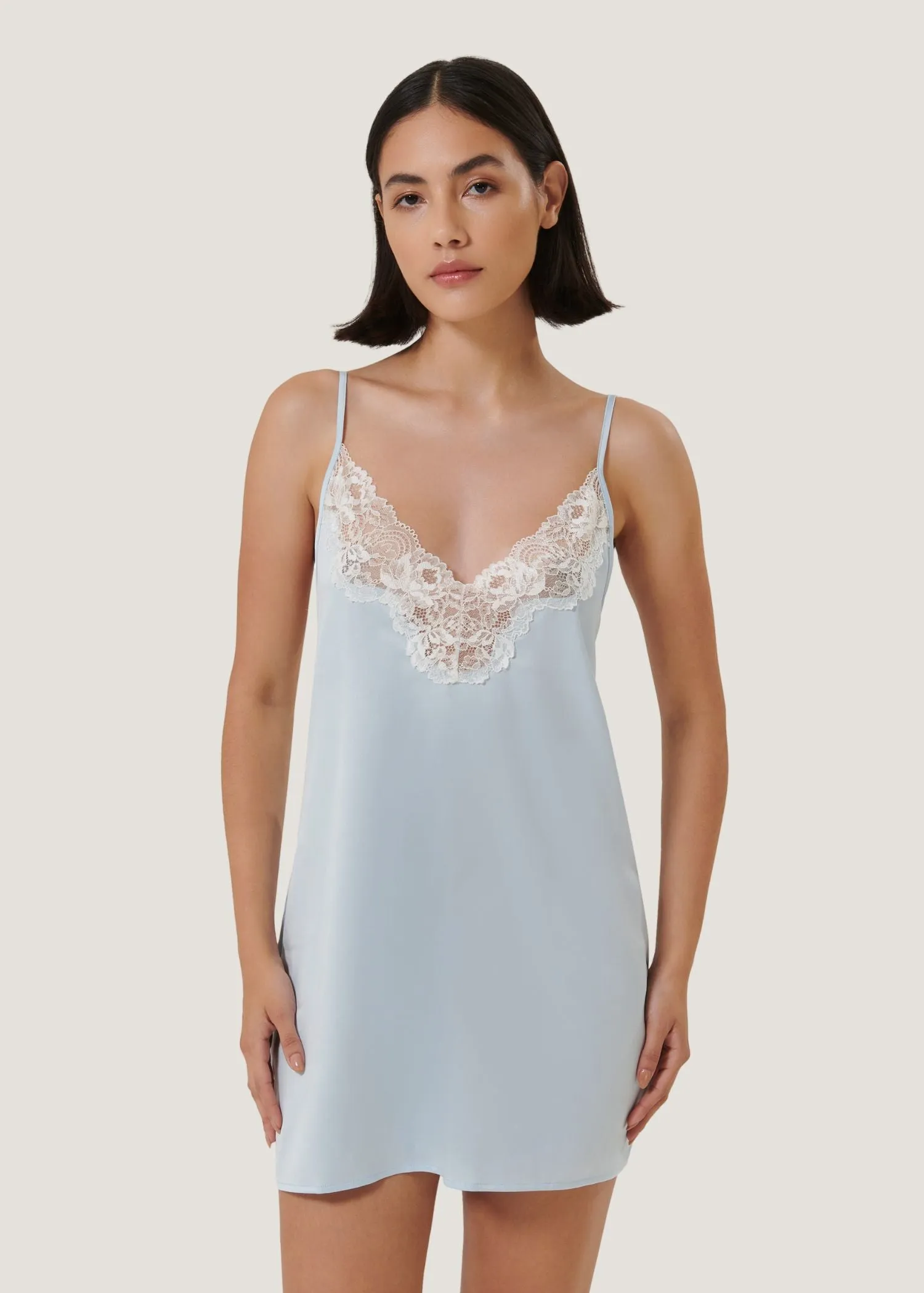 Isabella Luxury Short Chemise (Ice Water Blue)