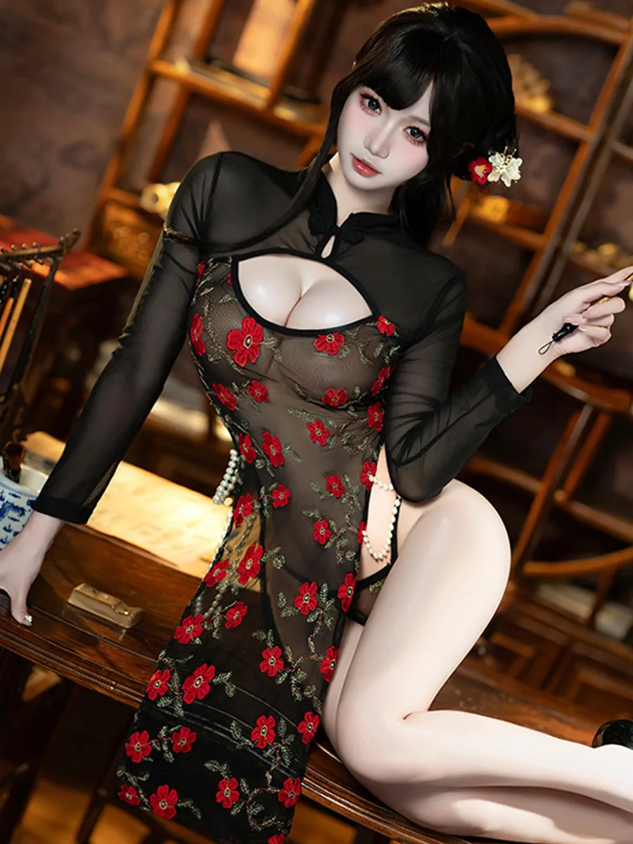 Pearl Embroidered Floral Cheongsam Lingerie