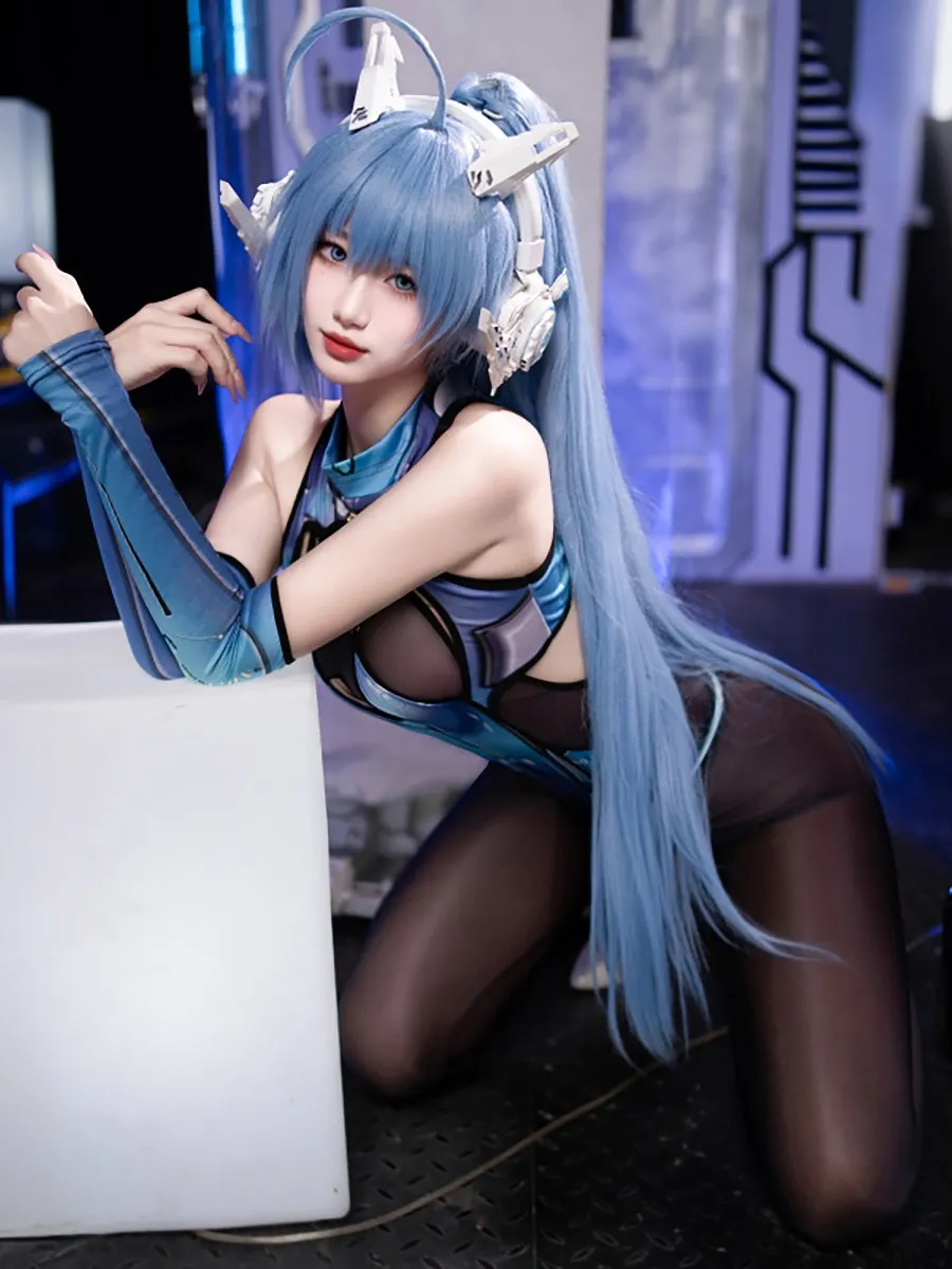 Sexy Crotchless Bodysuit Set